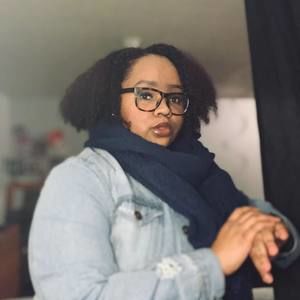 Meet your Posher, Leah